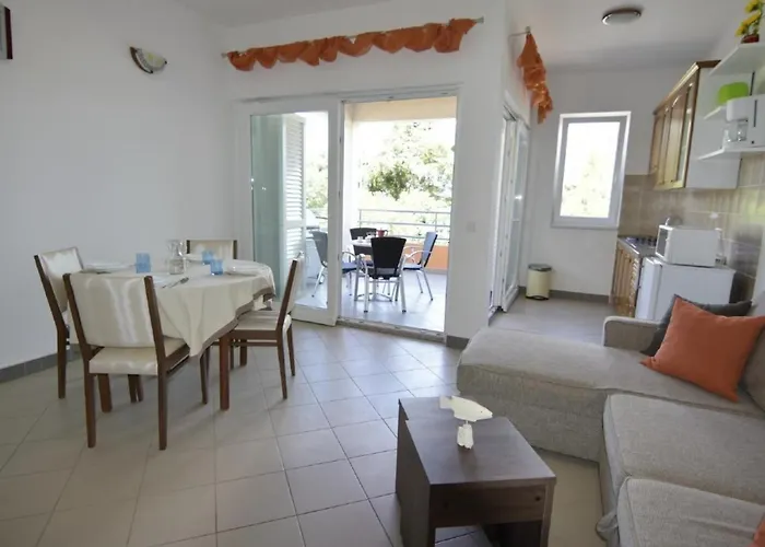 Raul By Interhome Dajla