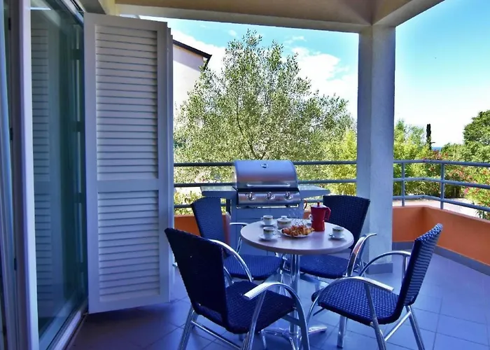 Apartment Raul By Interhome *