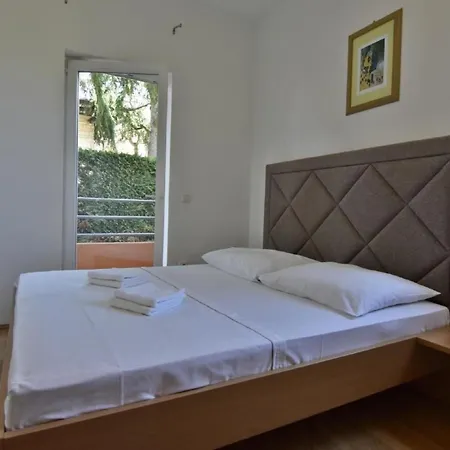 Raul By Interhome Appartement