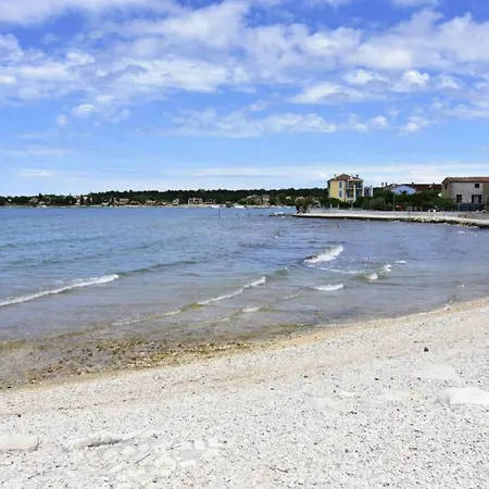 Raul By Interhome Dajla